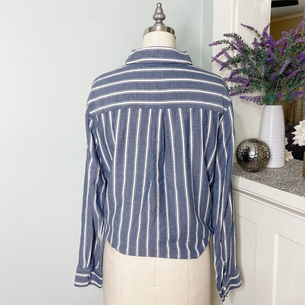 Ivanka Trump Blue Chambray Striped Button Down Tie Front Shirt Long Sleeve - Picture 5 of 11